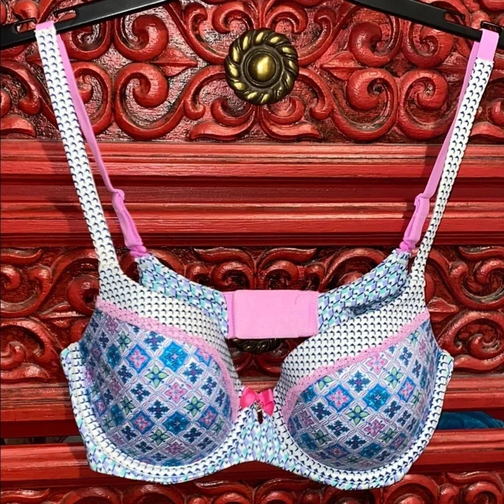 Victoria Secret